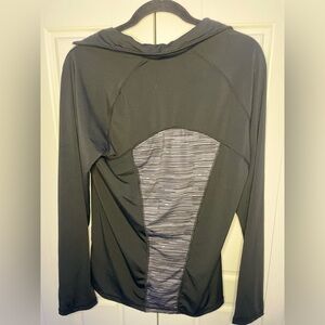 Black and Gray Women's Everlast Top